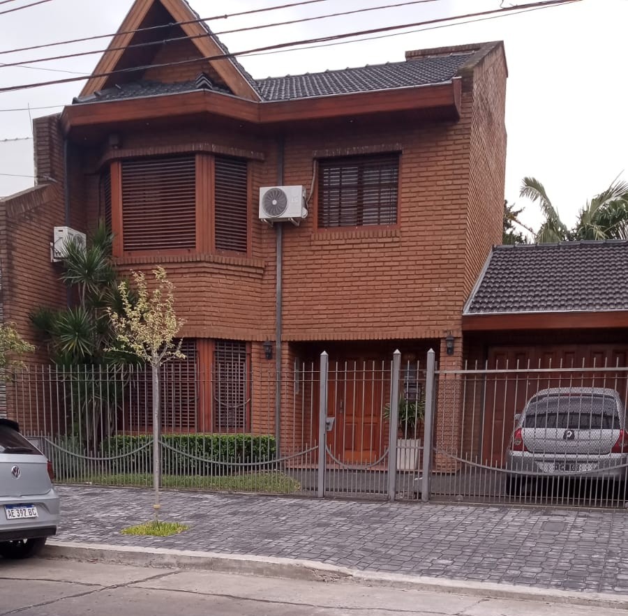 L.Mdor Zona Fatima U$S 230.000